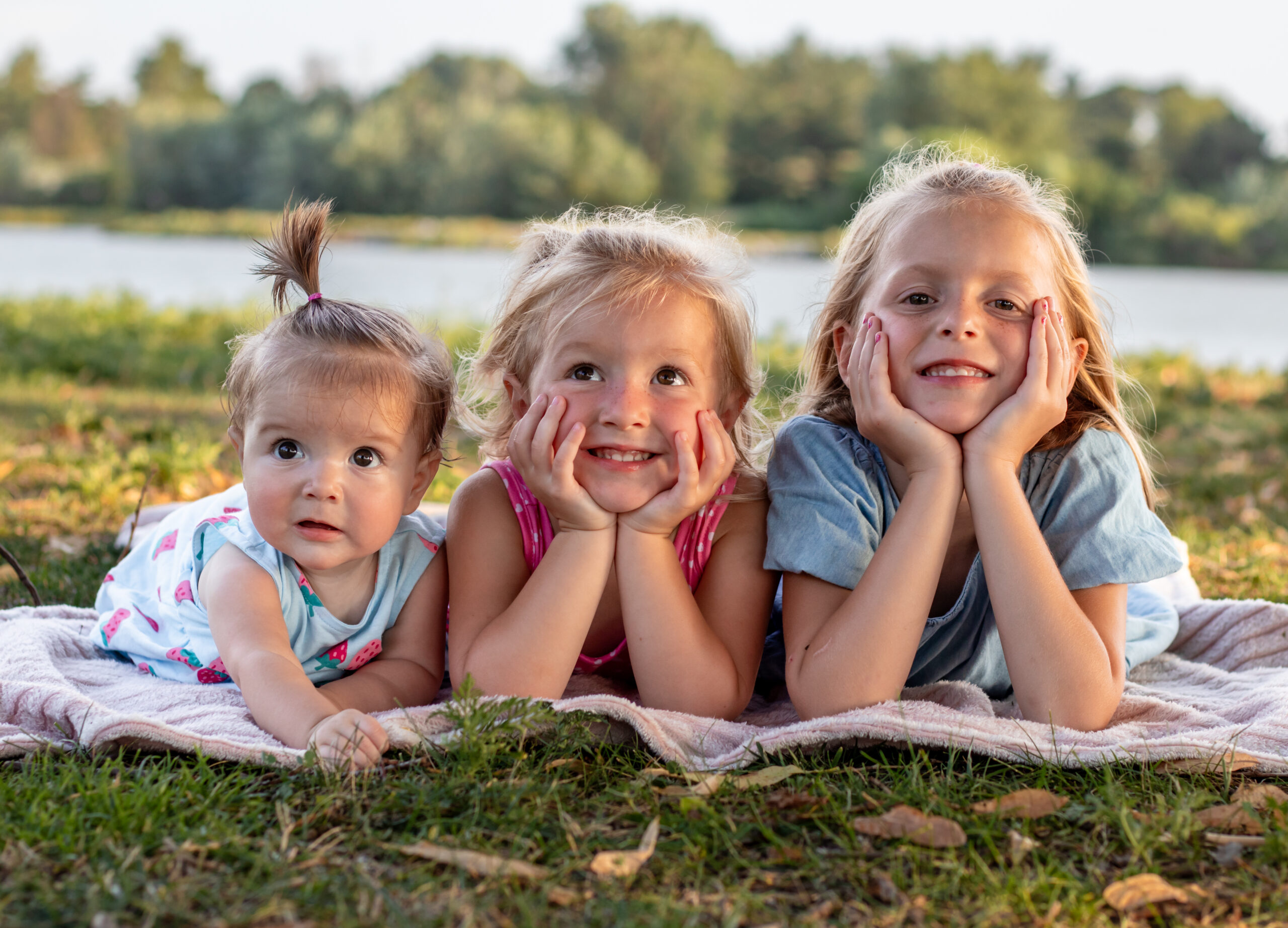 Sibling photograph at Holmes Lake in Nebraska